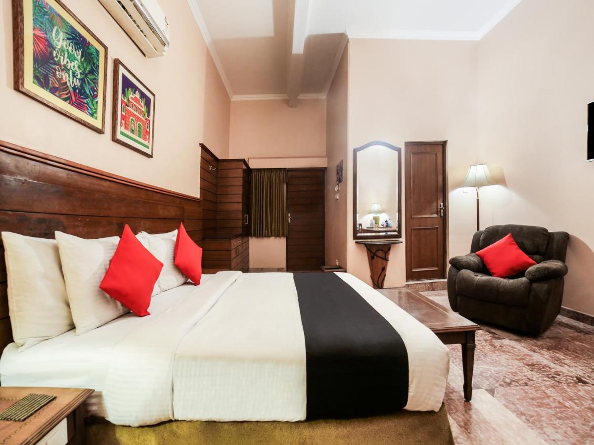 Capital O 10953 Dayal Lodge - A Boutique Hotel Agra  Esterno foto