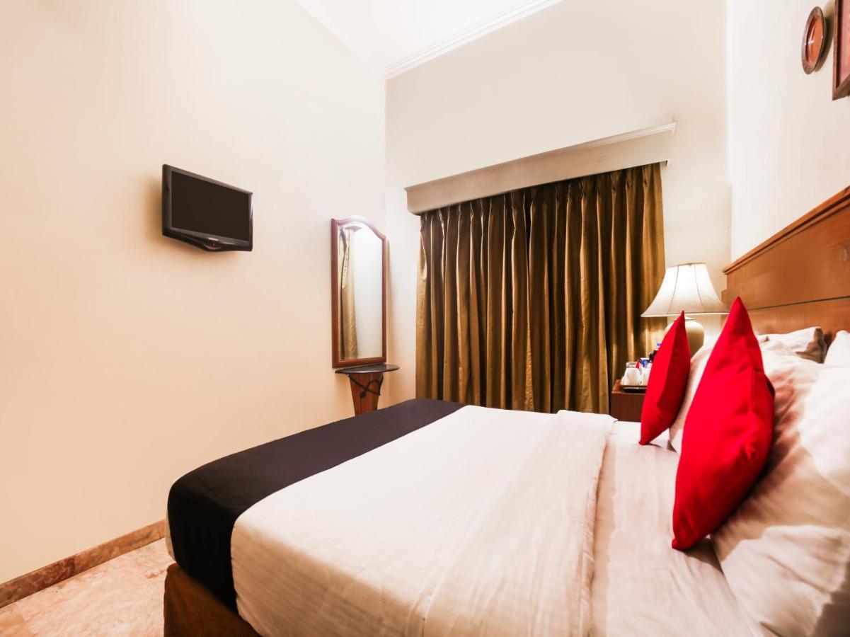 Capital O 10953 Dayal Lodge - A Boutique Hotel Agra  Esterno foto