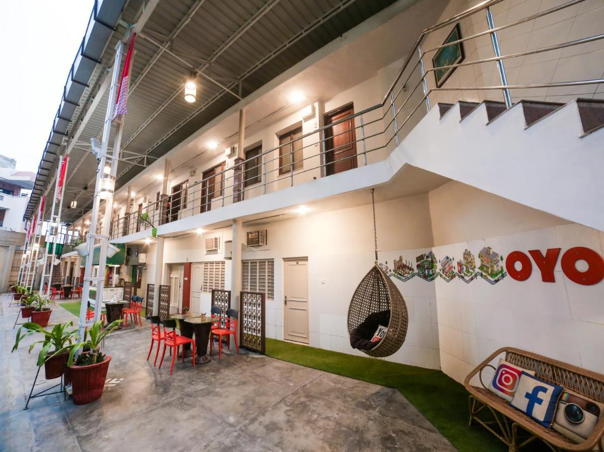 Capital O 10953 Dayal Lodge - A Boutique Hotel Agra  Esterno foto