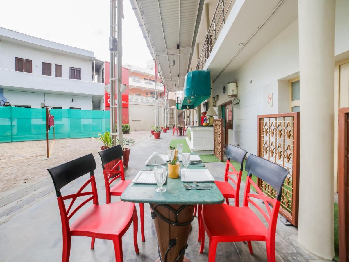 Capital O 10953 Dayal Lodge - A Boutique Hotel Agra  Esterno foto
