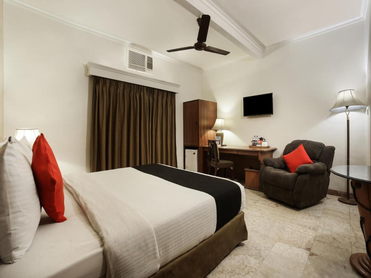 Capital O 10953 Dayal Lodge - A Boutique Hotel Agra  Esterno foto