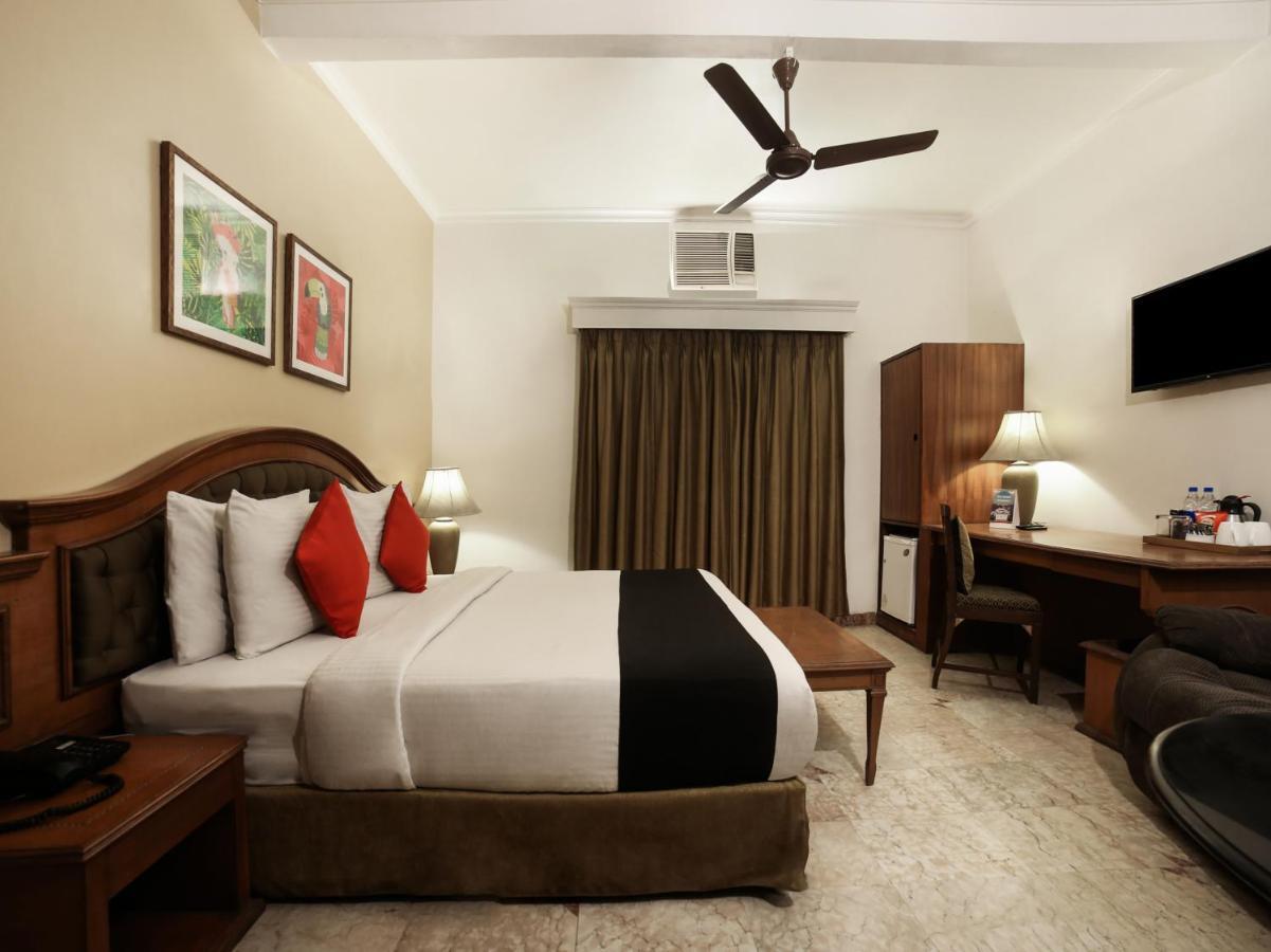 Capital O 10953 Dayal Lodge - A Boutique Hotel Agra  Esterno foto