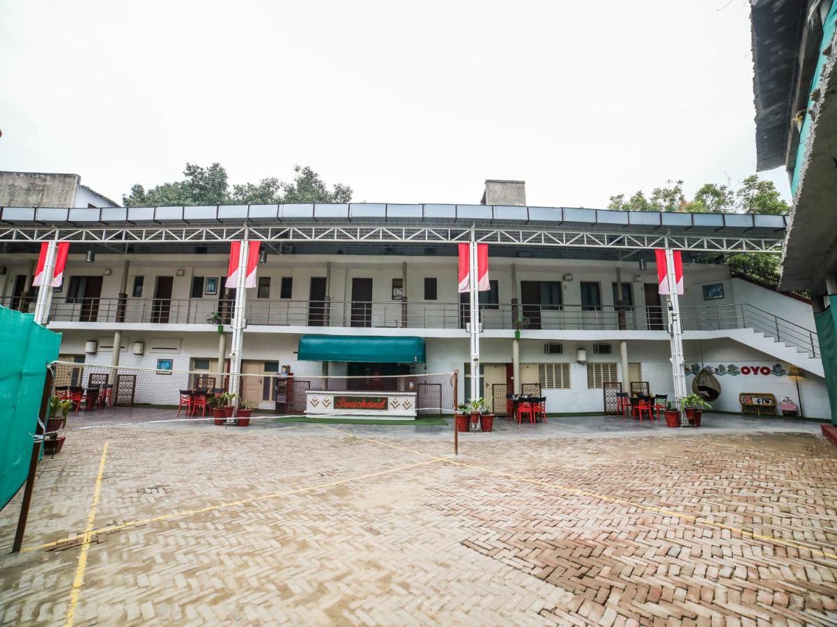 Capital O 10953 Dayal Lodge - A Boutique Hotel Agra  Esterno foto